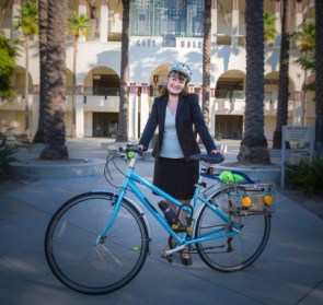 meghansahliwells_cityhall_withbike_2014_06_03__04h07